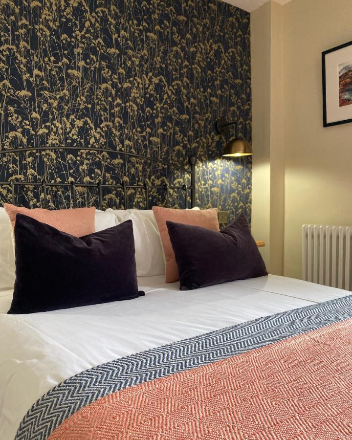 Three Cocks Hotel Brecon Bagian luar foto